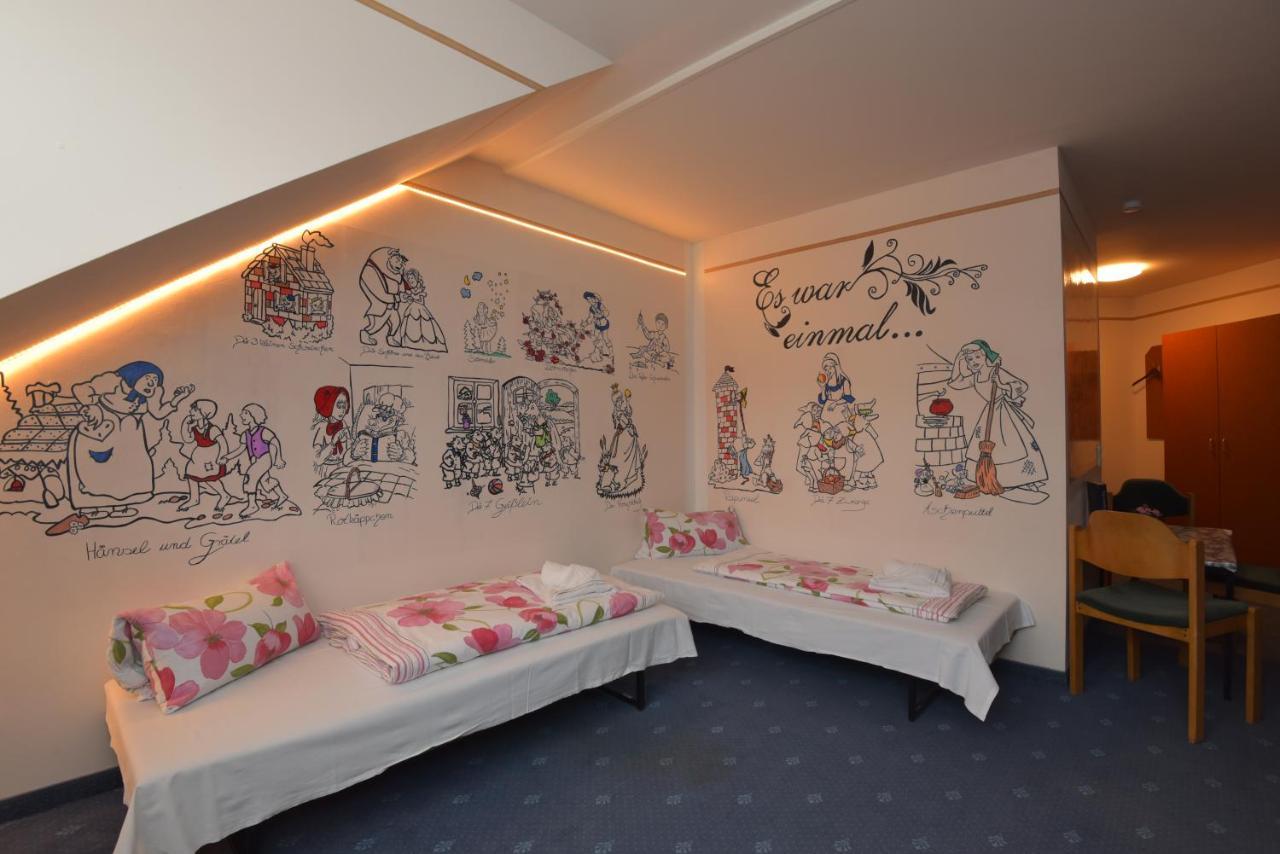 Waldhotel Feldbachtal Neuhaus am Rennweg Extérieur photo